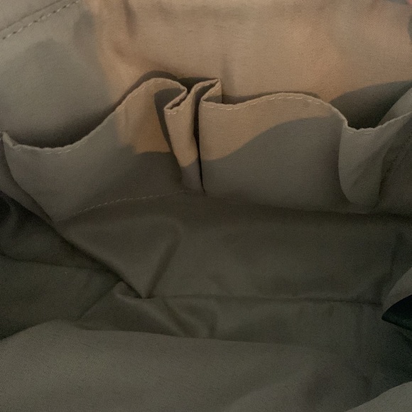 Kenneth Cole Reaction Vegan Leather Purse - Picture 9 of 10